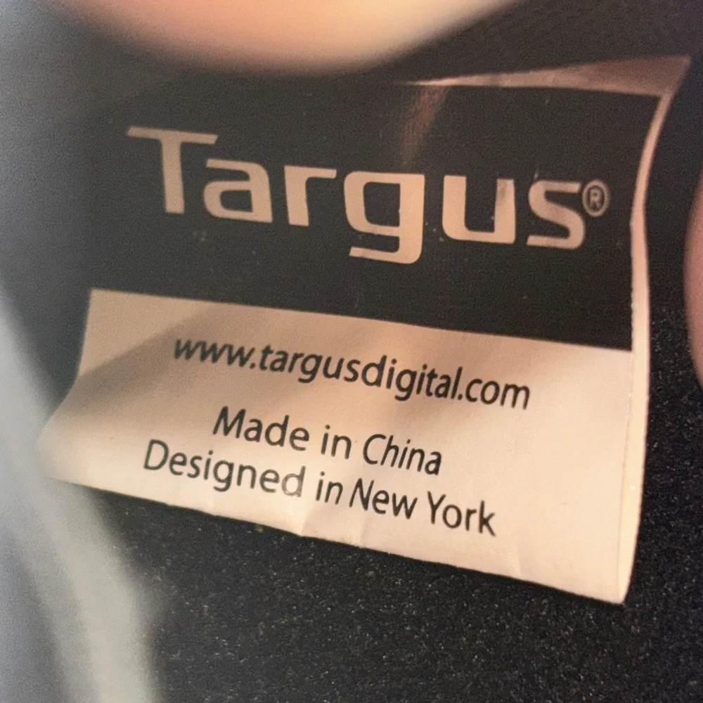 Targus Digital Camera Accessory Case‎ Black Nylon Compact Belt Loop Pockets EUC